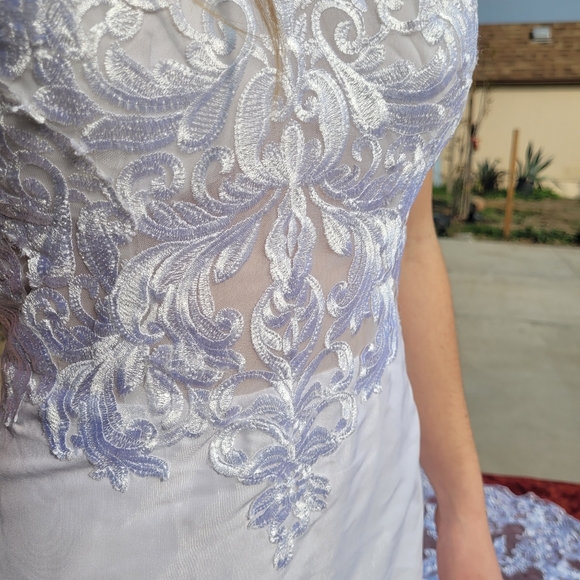 Nice Wedding Dress - Picture 8 of 16